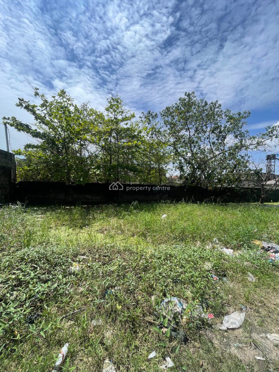 an Accessible 895 Square Meters of Land Fenced, Off Mobil Road Ilaje Behind Mega Chicken Ikota, Lekki, Lagos, Residential Land for Sale