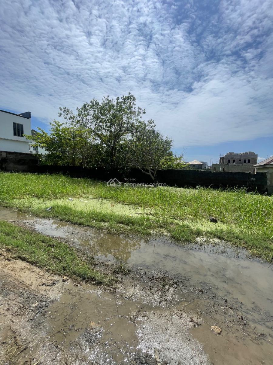 an Accessible 895 Square Meters of Land Fenced, Off Mobil Road Ilaje Behind Mega Chicken Ikota, Lekki, Lagos, Residential Land for Sale