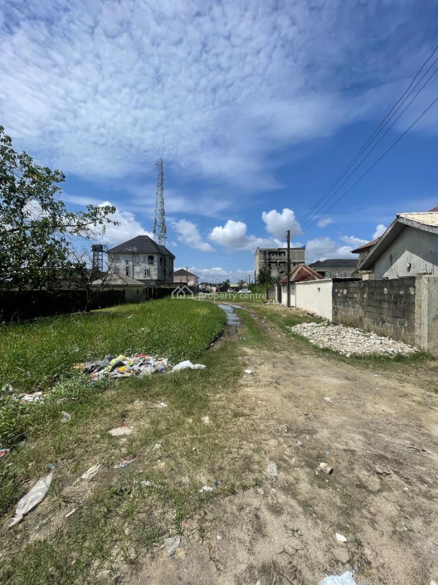 an Accessible 895 Square Meters of Land Fenced, Off Mobil Road Ilaje Behind Mega Chicken Ikota, Lekki, Lagos, Residential Land for Sale
