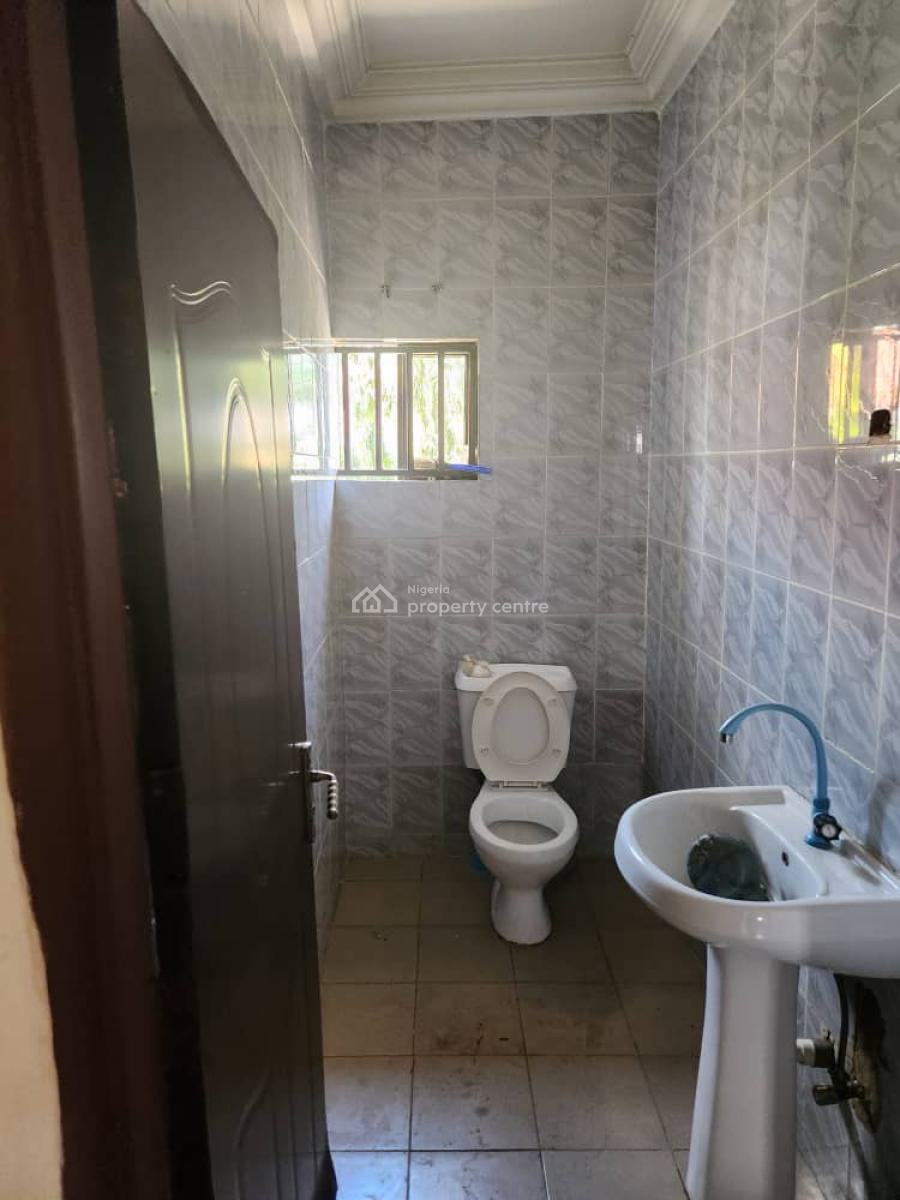 2bedroom Flat on First Floor, Utako, Utako, Abuja, Flat / Apartment for Rent