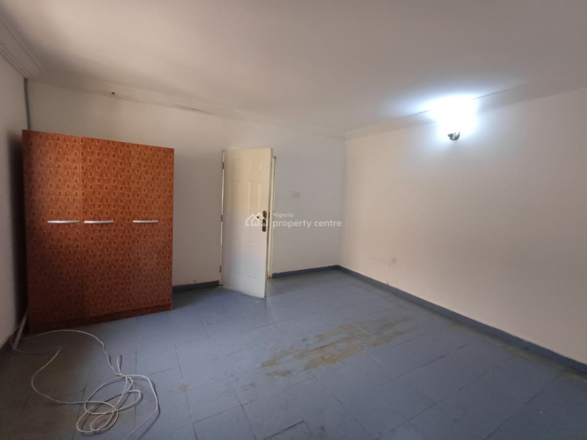 Serviced 2 Bedroom Flat on The Second Floor, Wuse 2, Abuja, Flat / Apartment for Rent