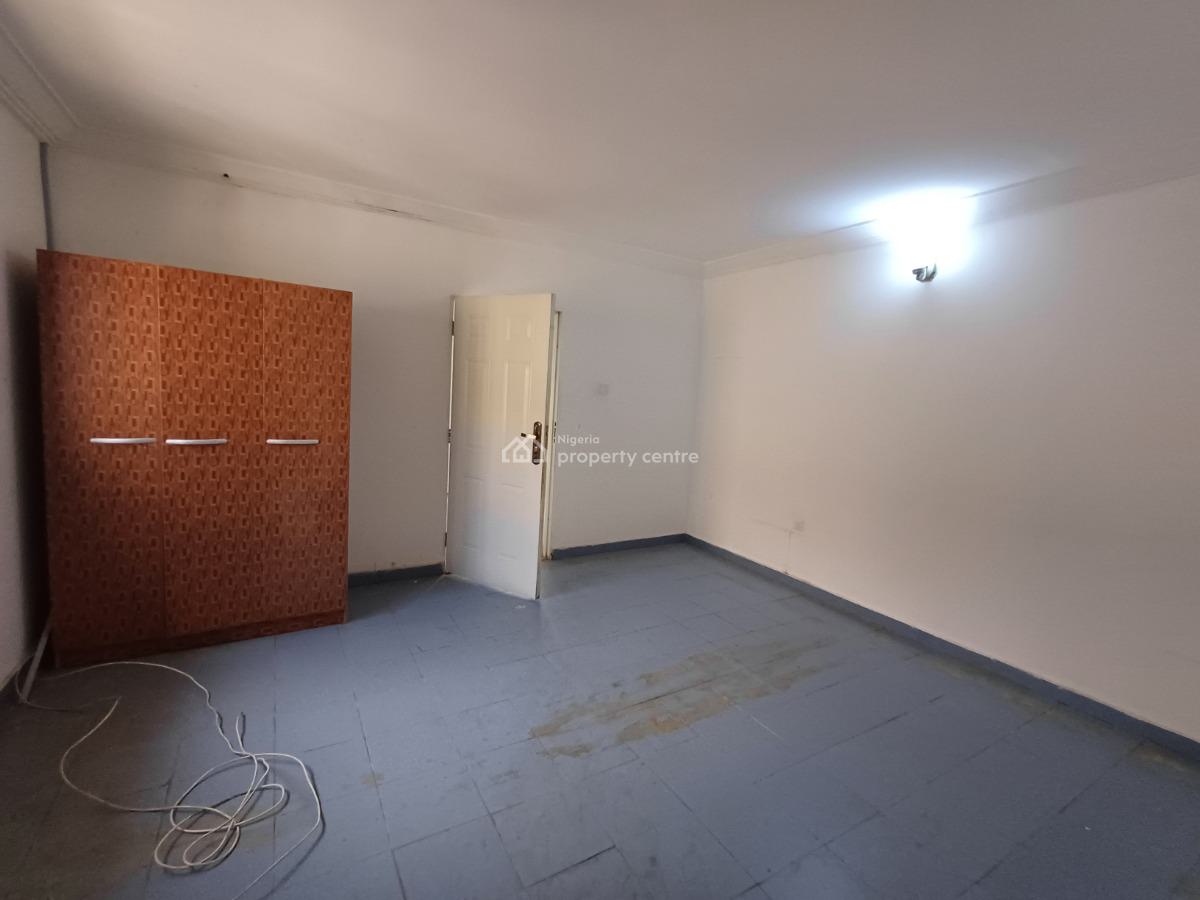Serviced 2 Bedroom Flat on The Second Floor, Wuse 2, Abuja, Flat / Apartment for Rent
