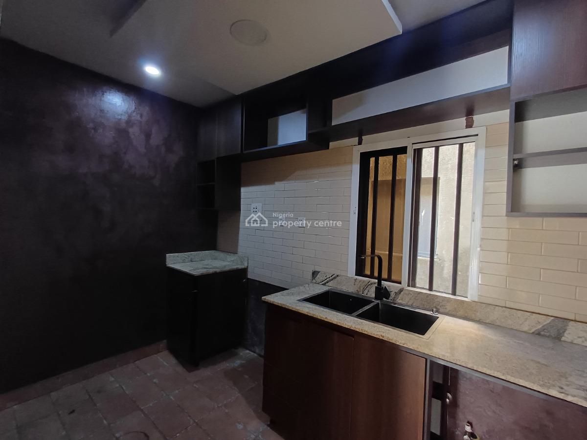 Serviced 2 Bedroom Flat on The Second Floor, Wuse 2, Abuja, Flat / Apartment for Rent