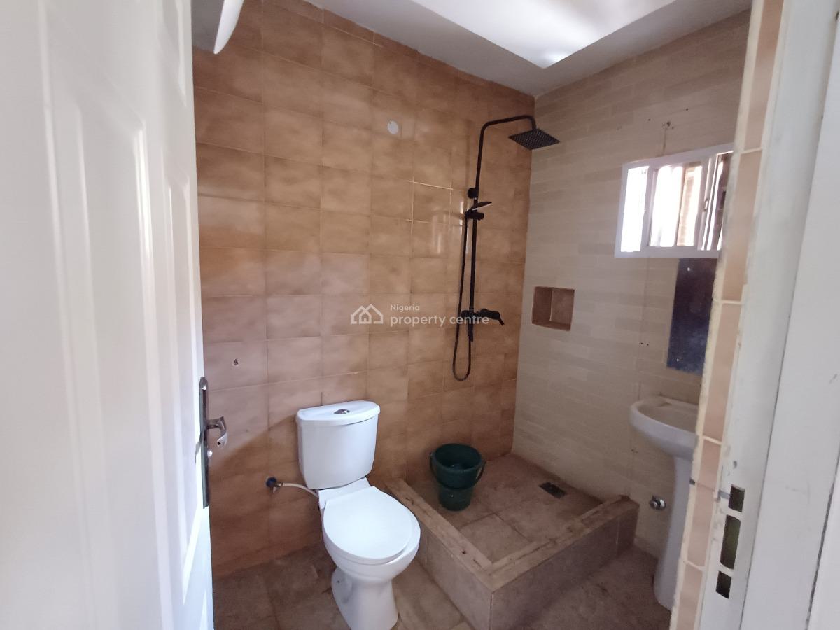 Serviced 2 Bedroom Flat on The Second Floor, Wuse 2, Abuja, Flat / Apartment for Rent