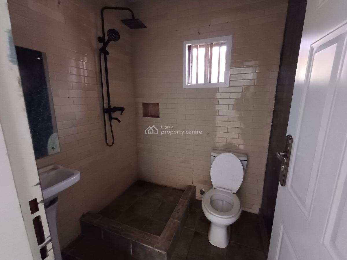 Serviced 2 Bedroom Flat on The Second Floor, Wuse 2, Abuja, Flat / Apartment for Rent