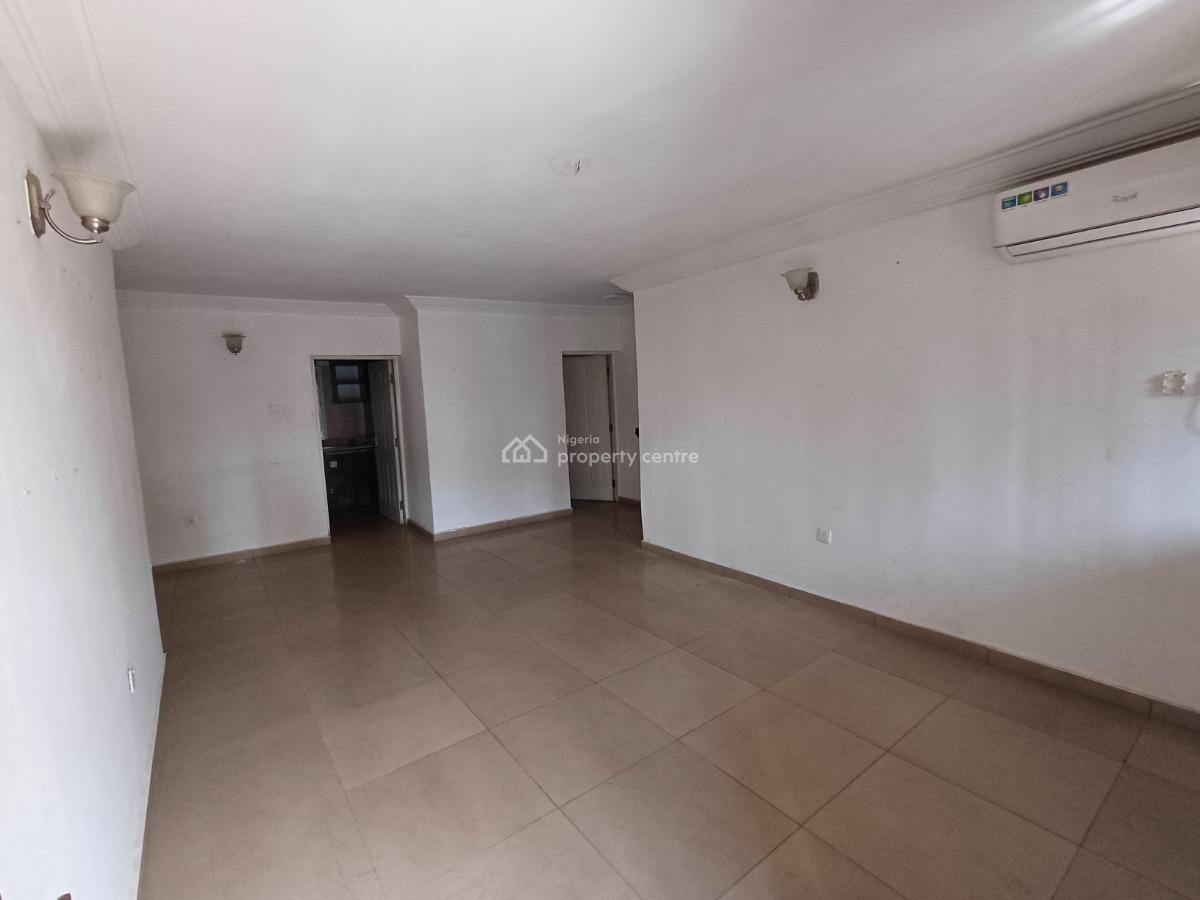 Serviced 2 Bedroom Flat on The Second Floor, Wuse 2, Abuja, Flat / Apartment for Rent
