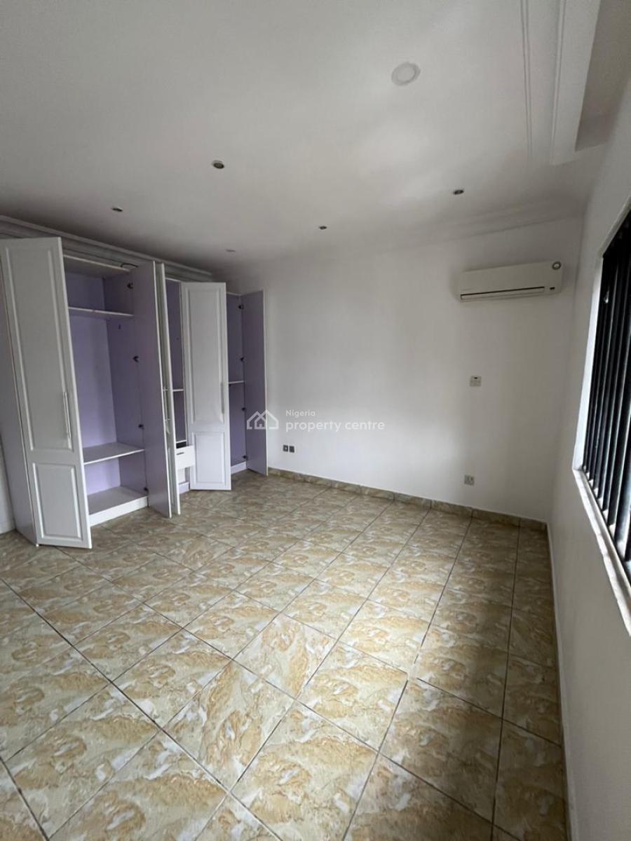 a Spacious 4-bedroom Terrace with Bq at Abiola Court 10, Chevron Driv, Abiola Court 10, Chevron Alternative Drive, Lekki, Lagos, House for Rent
