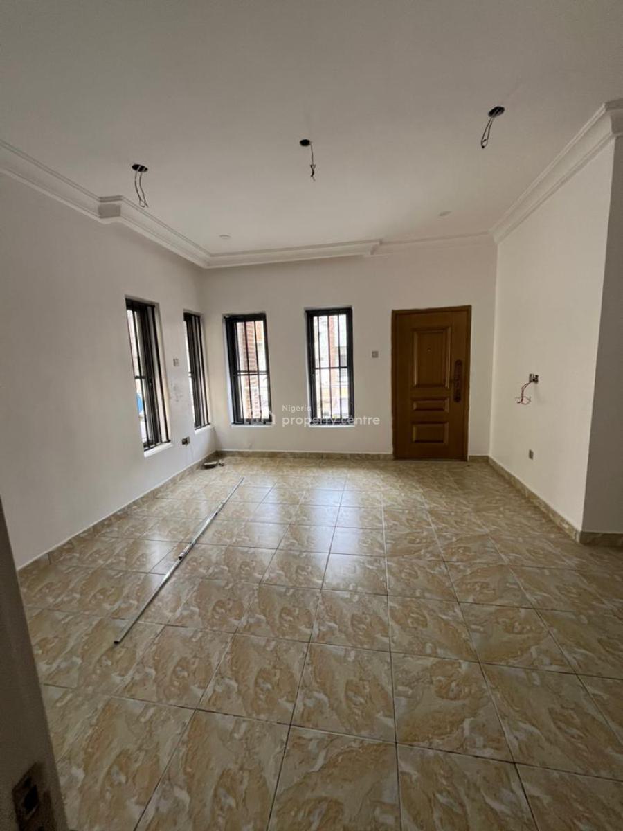 a Spacious 4-bedroom Terrace with Bq at Abiola Court 10, Chevron Driv, Abiola Court 10, Chevron Alternative Drive, Lekki, Lagos, House for Rent