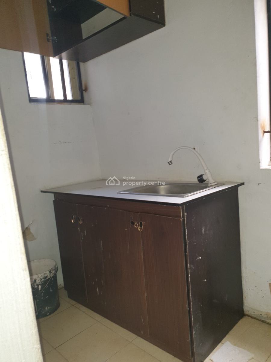Spacious Miniflat, Osapa London, Lekki, Lagos, Mini Flat (room and Parlour) for Rent