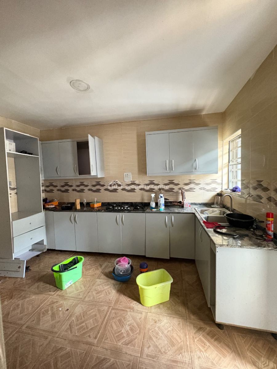 3-bedroom Flat with Pool & Gym, Ikota, Ikota, Lekki, Lagos, Flat / Apartment for Rent