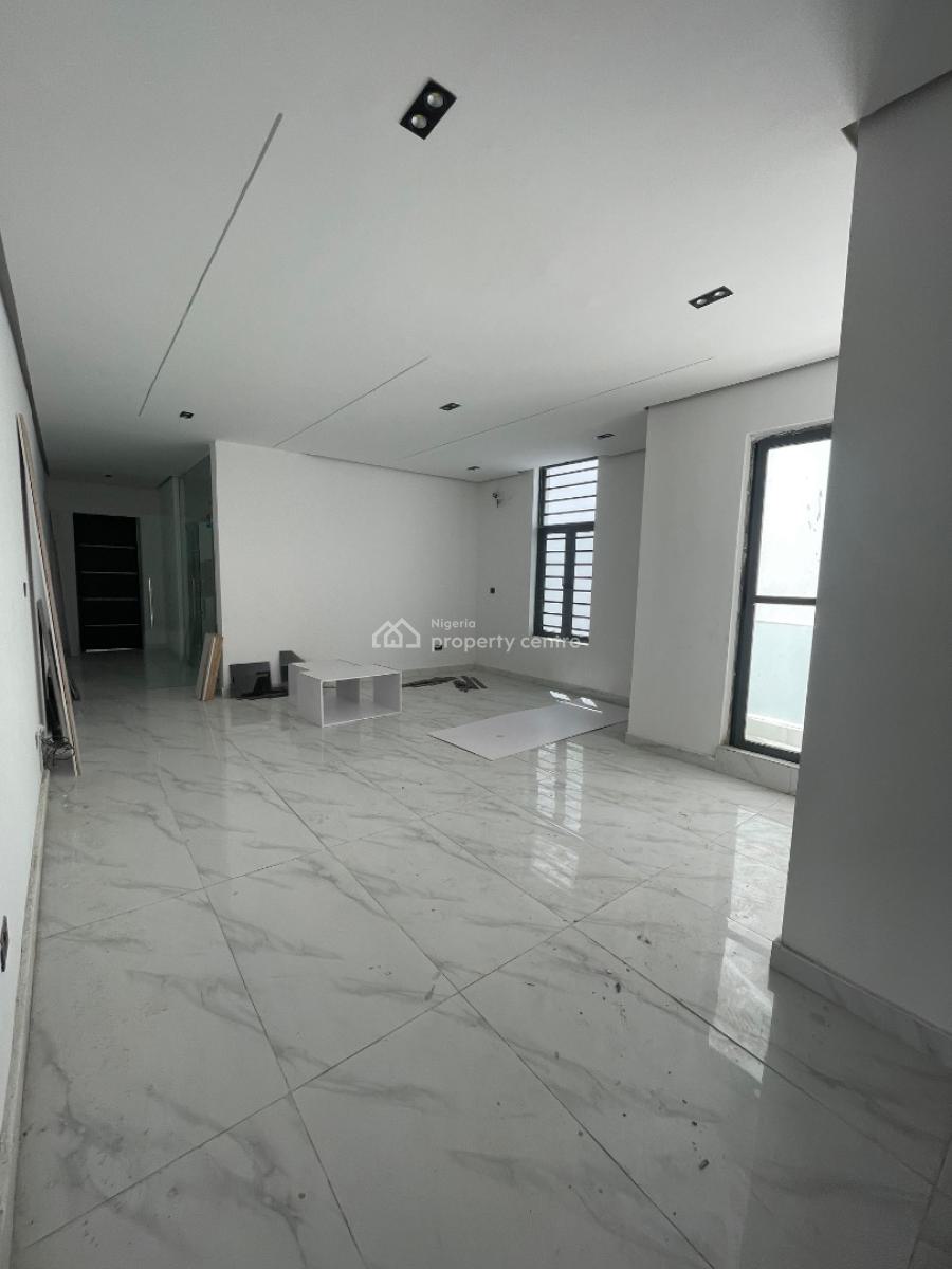 Luxury 1 Bedroom Apartment, Ologolo, Lekki, Lagos, Flat / Apartment for Sale