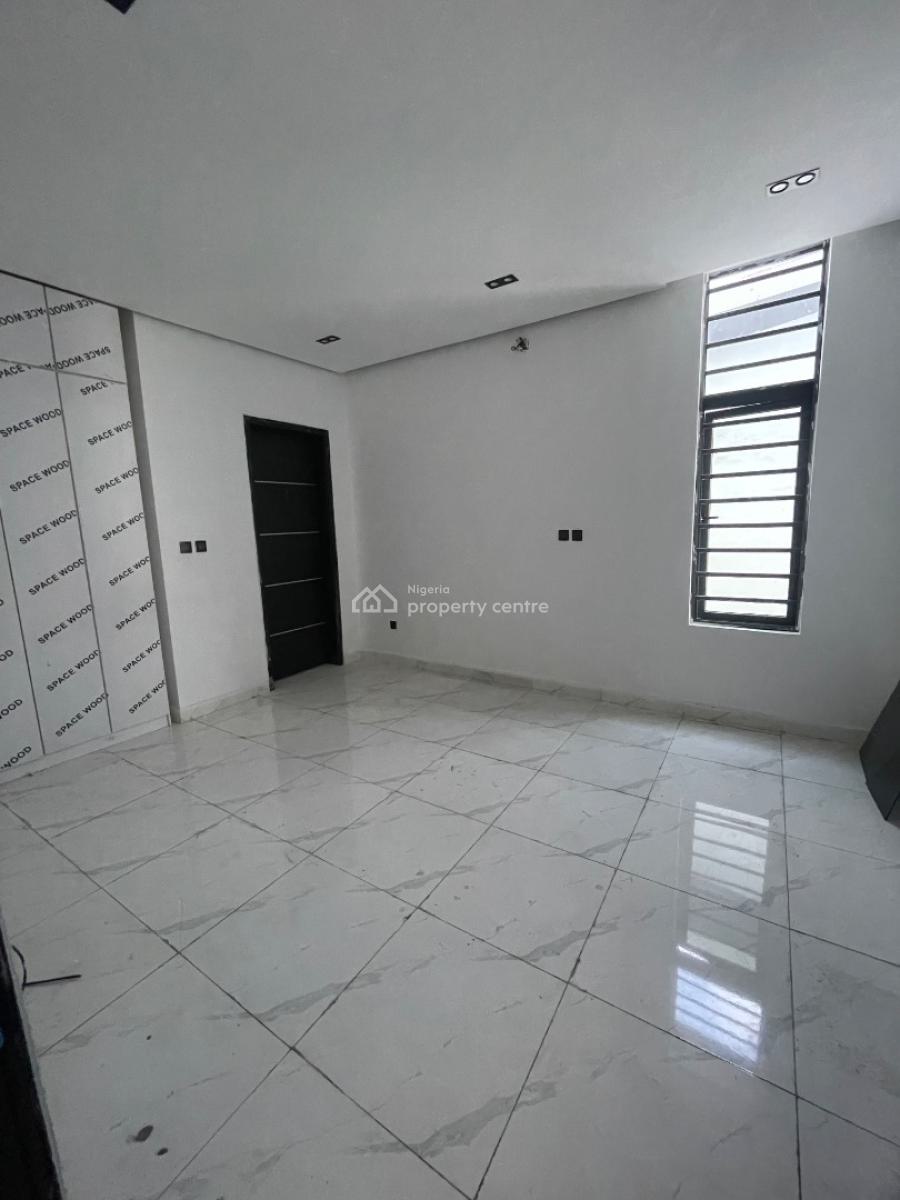 Luxury 1 Bedroom Apartment, Ologolo, Lekki, Lagos, Flat / Apartment for Sale