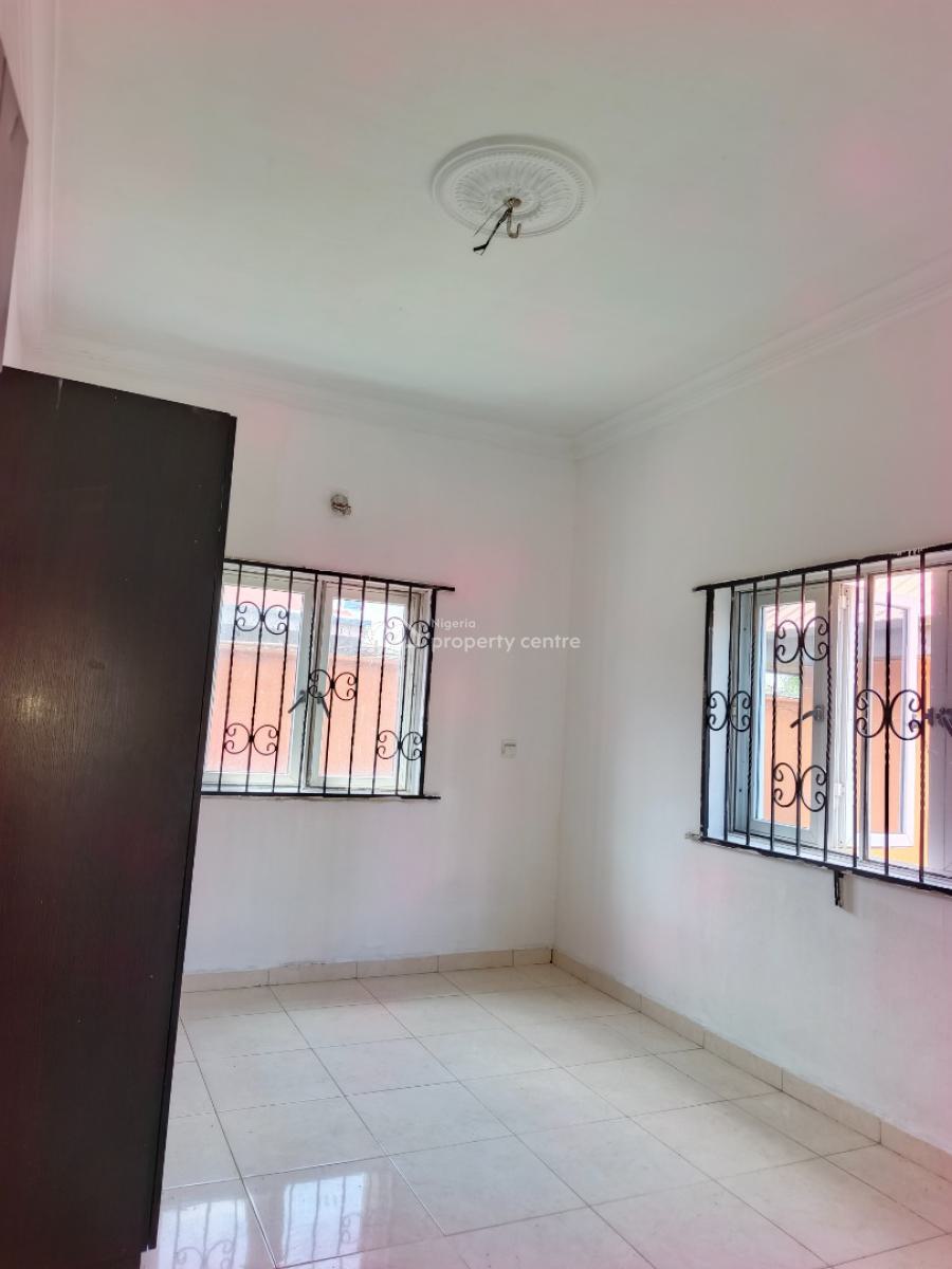 Smart Spacious Conducive 3 Bedrooms Apartment, in Estate at Olokonla Abraham Adesanya Axis, Ajah, Lagos., Olokonla, Ajah, Lagos, Flat / Apartment for Rent