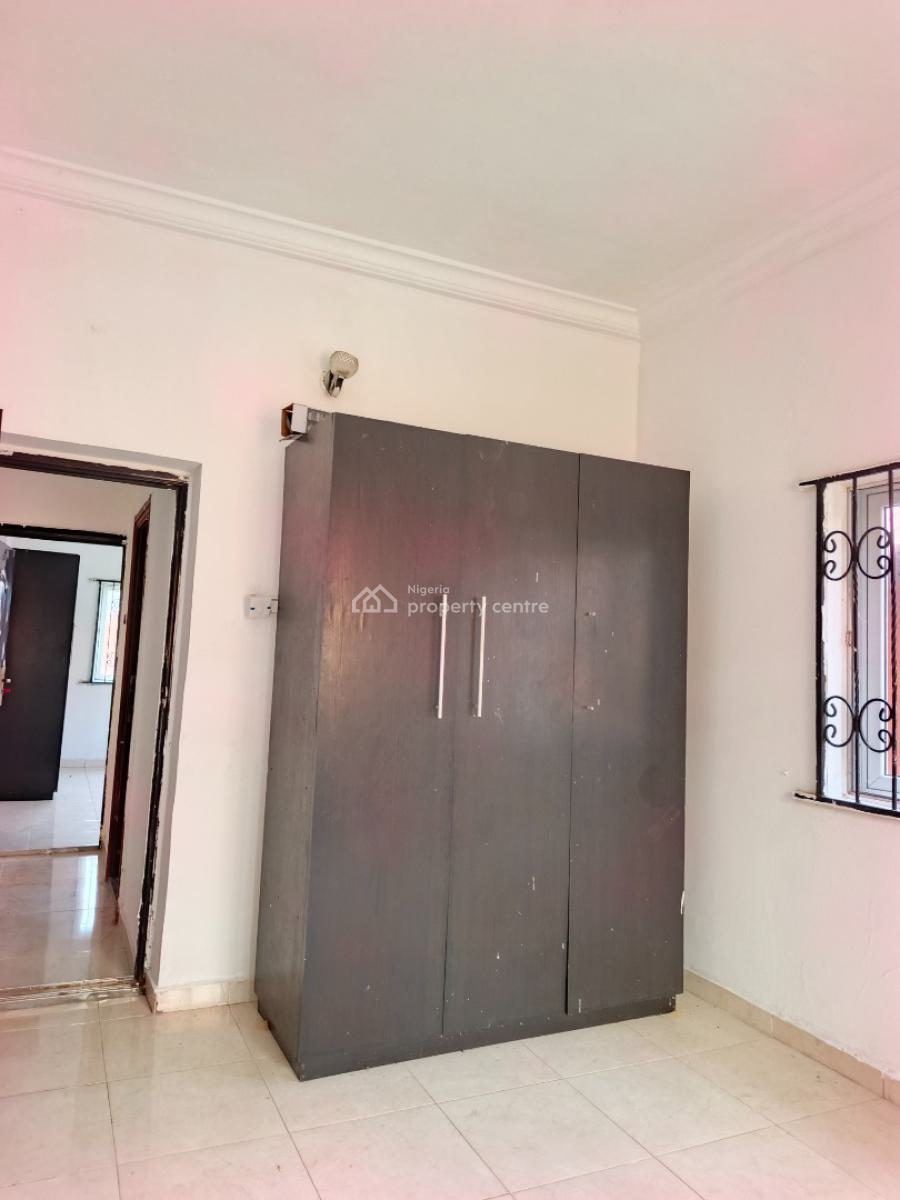 Smart Spacious Conducive 3 Bedrooms Apartment, in Estate at Olokonla Abraham Adesanya Axis, Ajah, Lagos., Olokonla, Ajah, Lagos, Flat / Apartment for Rent