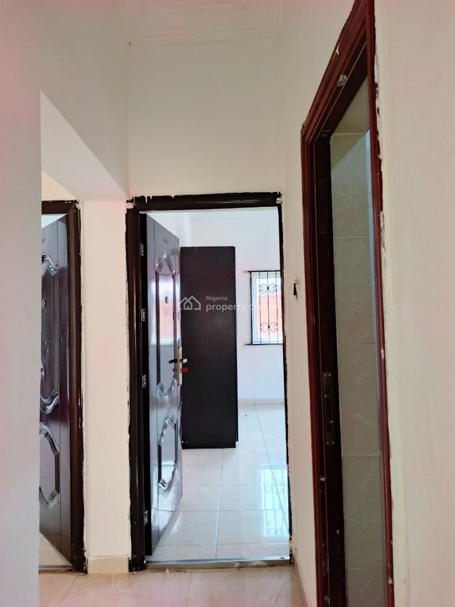 Smart Spacious Conducive 3 Bedrooms Apartment, in Estate at Olokonla Abraham Adesanya Axis, Ajah, Lagos., Olokonla, Ajah, Lagos, Flat / Apartment for Rent