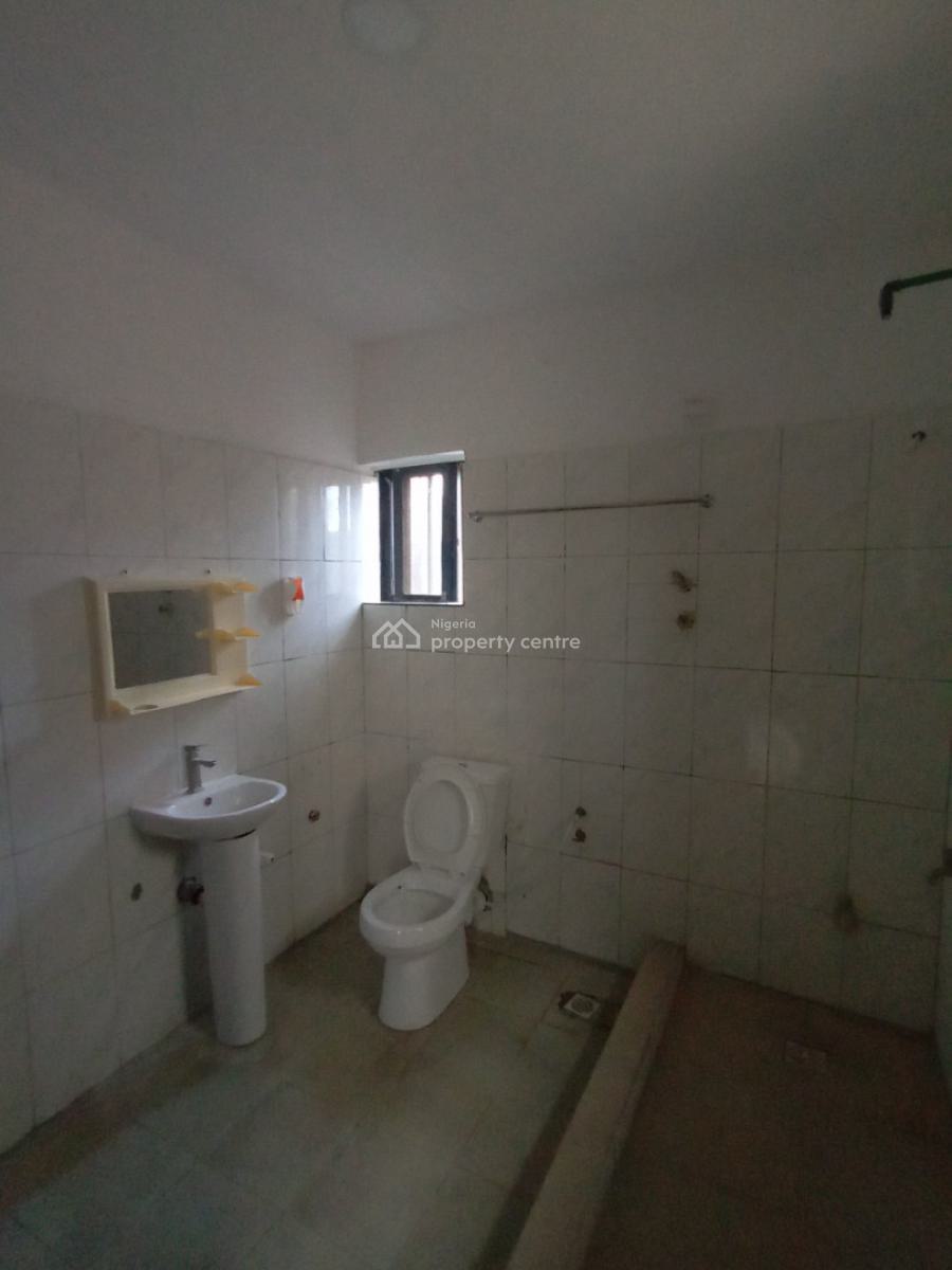 2 Bedroom Flat, Igboefon, Lekki, Lagos, Flat / Apartment for Rent