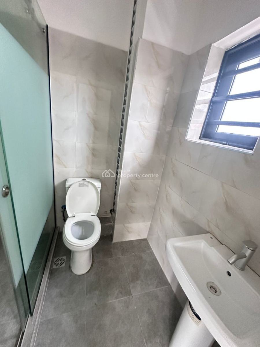 3-bedroom Apartments, Lekki Phase 1, Lekki, Lagos, Flat / Apartment for Sale