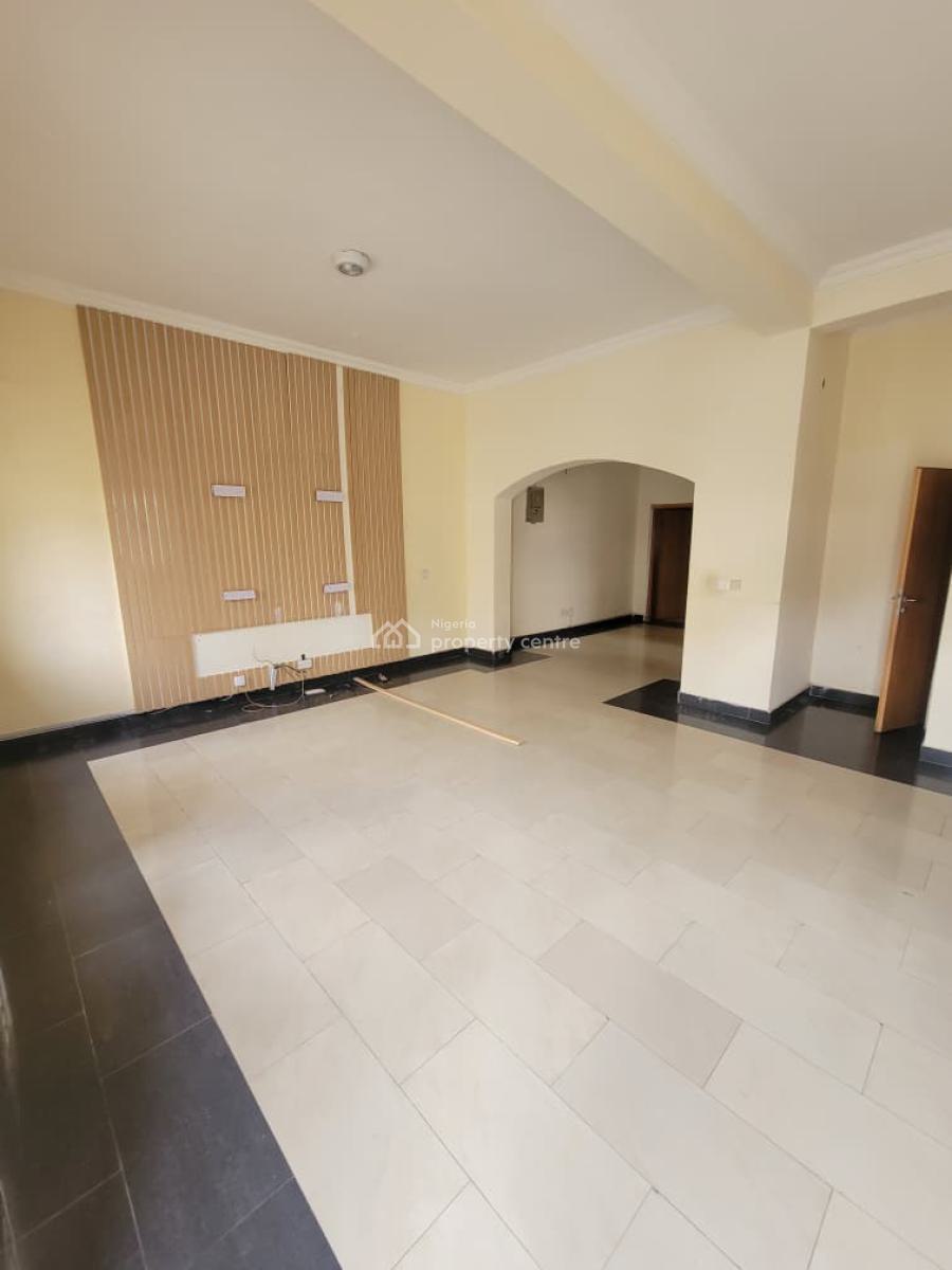 4-bedroom Semi-detached Duplex with a Bq, Jabi, Abuja, Semi-detached Duplex for Rent