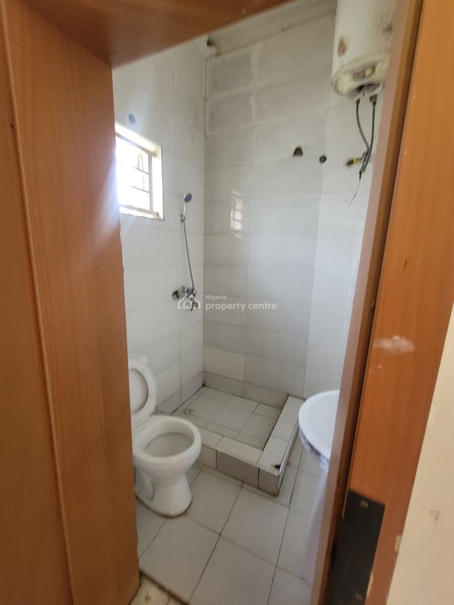 4-bedroom Semi-detached Duplex with a Bq, Jabi, Abuja, Semi-detached Duplex for Rent