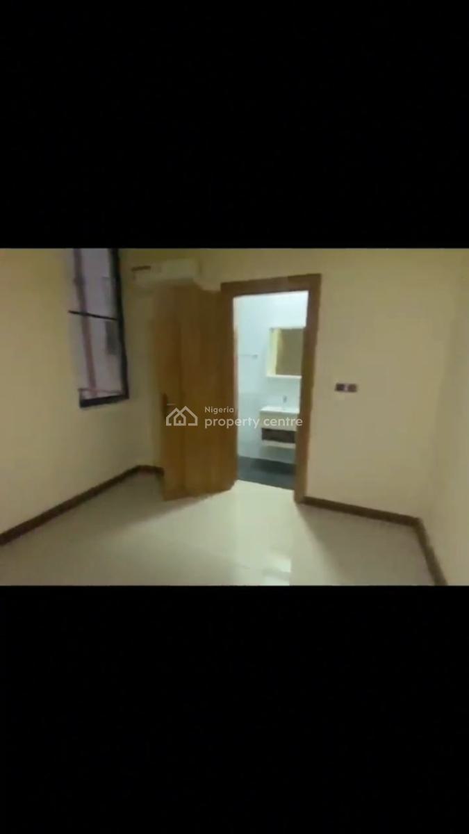 Fully Serviced 4bedroom Flat with Bq Upstairs, Old Ikoyi, Ikoyi, Lagos, Flat / Apartment for Rent