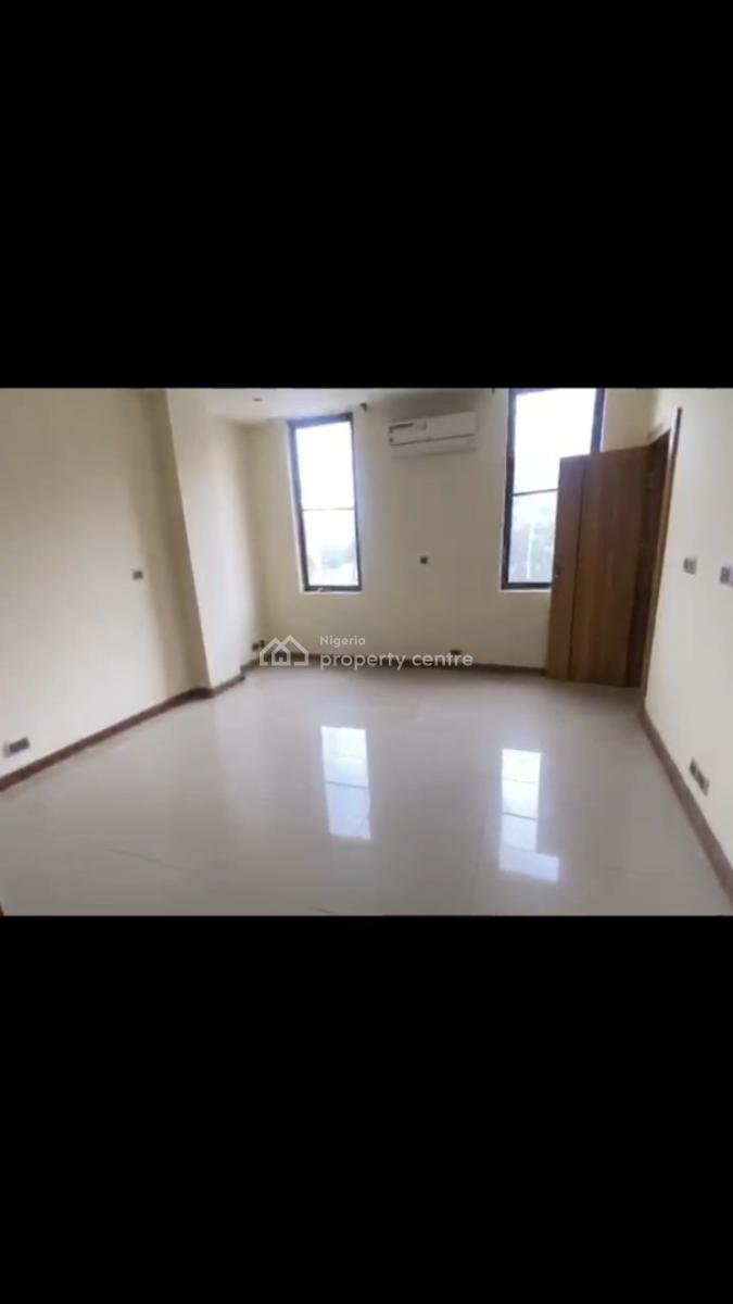 Fully Serviced 4bedroom Flat with Bq Upstairs, Old Ikoyi, Ikoyi, Lagos, Flat / Apartment for Rent