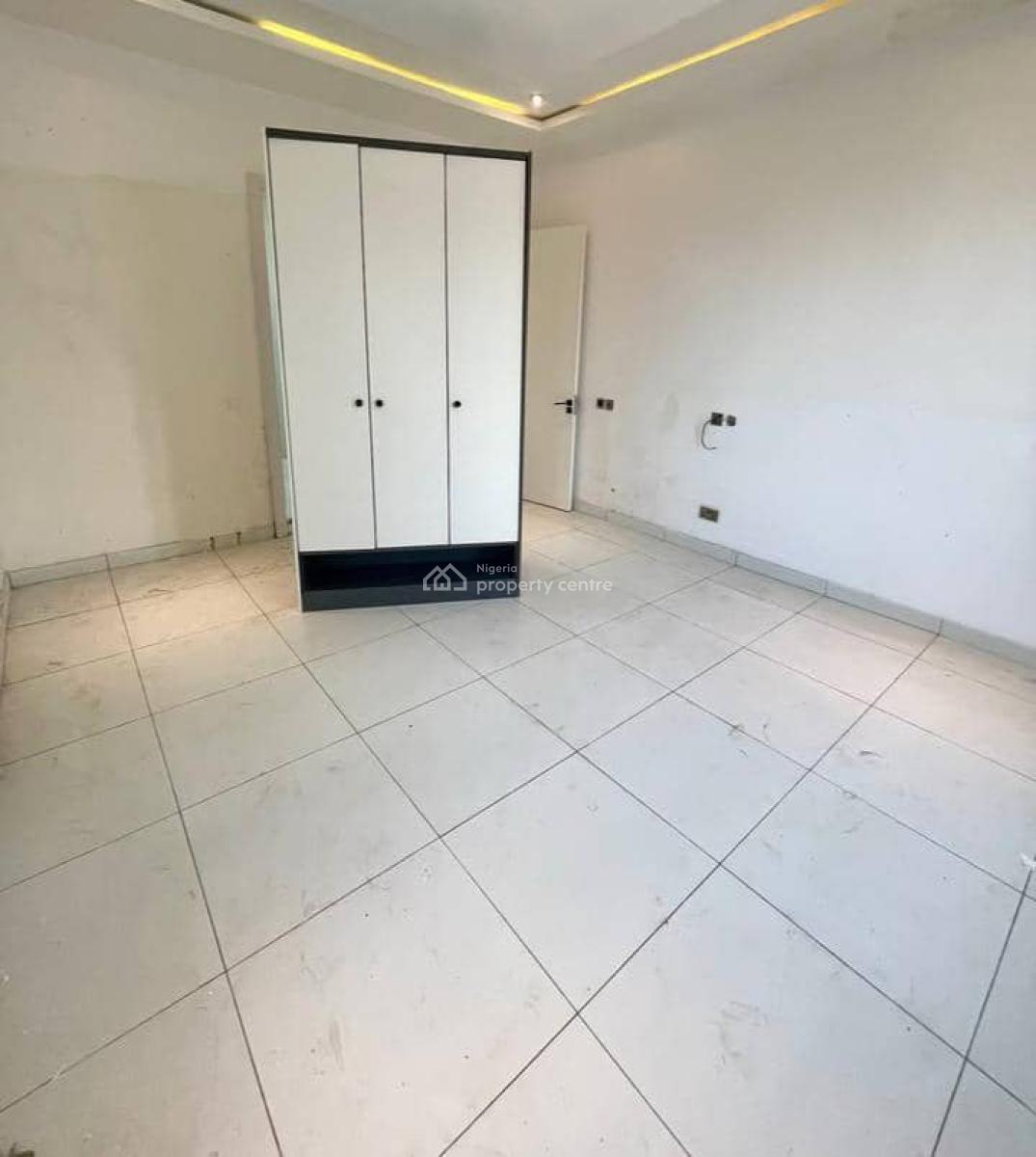 Luxury 1 Bedroom, Lekki Phase 1, Lekki, Lagos, Mini Flat (room and Parlour) for Rent