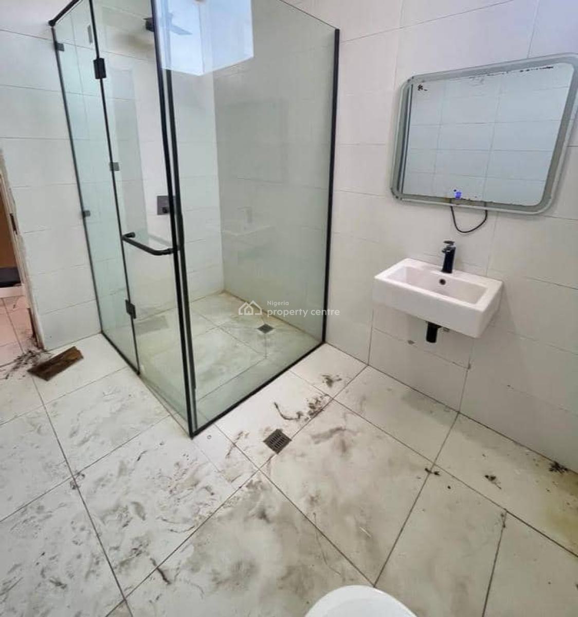 Luxury 1 Bedroom, Lekki Phase 1, Lekki, Lagos, Mini Flat (room and Parlour) for Rent