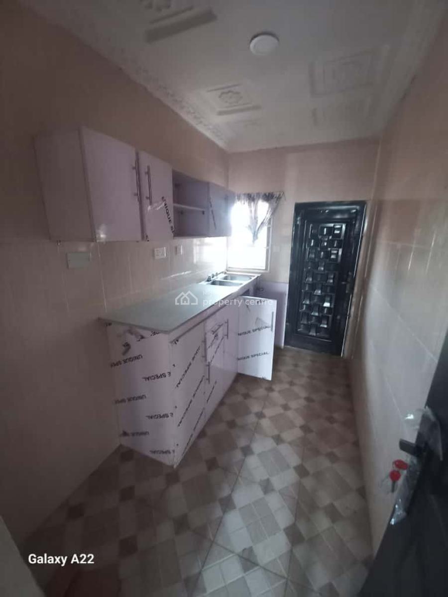 Newly Built 3 Bedroom Flat with Modern Facilities, Bembo, Apata, Ibadan, Oyo, Flat / Apartment for Rent