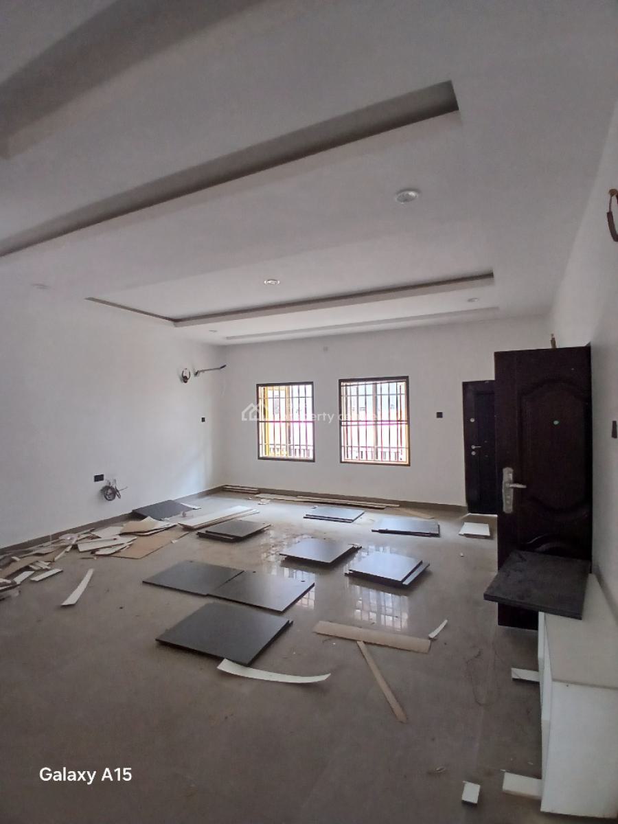 Brand New and Spacious 3bedroom Flat with One Room Bq, Gilmor Area Tarred Access Road, Jahi, Abuja, Flat / Apartment for Rent