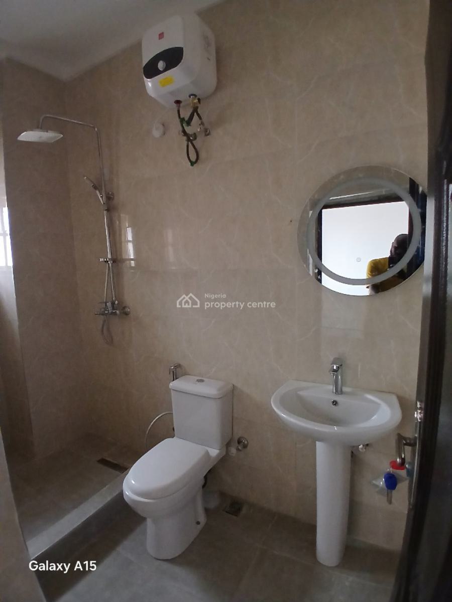 Brand New and Spacious 3bedroom Flat with One Room Bq, Gilmor Area Tarred Access Road, Jahi, Abuja, Flat / Apartment for Rent