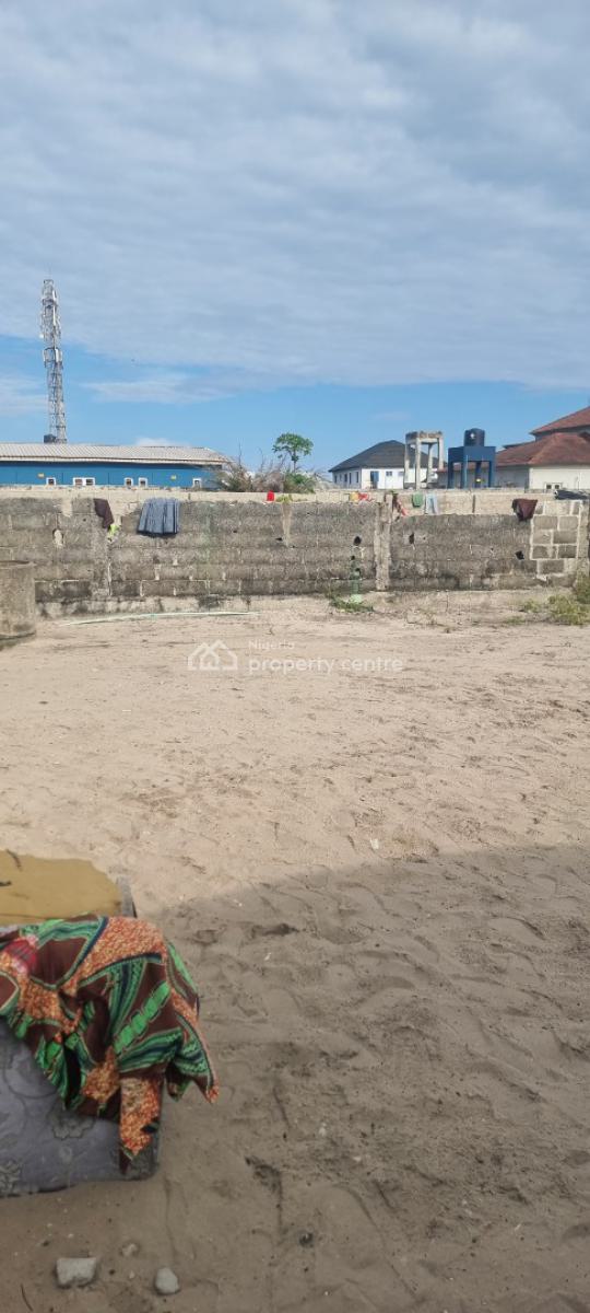 Land Measured at 300sqm Suitable for Lounge and Churches Block Industry, Okunajah Road Eti-osa, Lekki, Lagos, Commercial Land for Rent