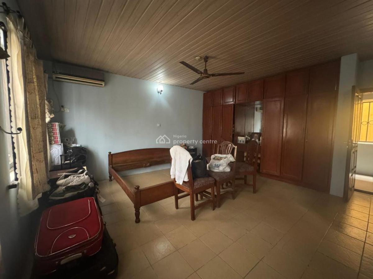Well Maintained 5bedroom Duplex, Omole Phase 1, Ikeja, Lagos, Semi-detached Duplex for Sale