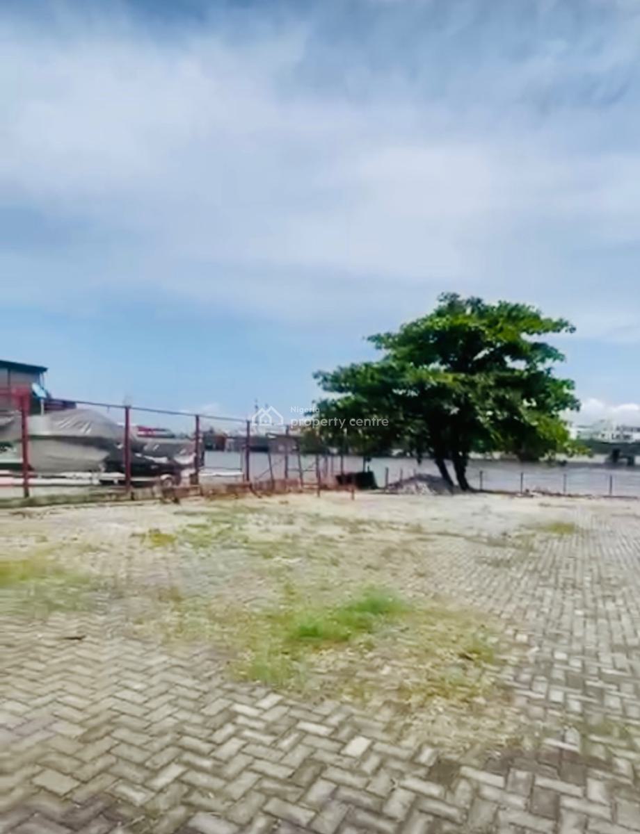 Waterfront Bare Land Available in a Prime Location, Wole Olateju Crescent, Lekki Phase 1, Lekki, Lagos, Commercial Land for Rent