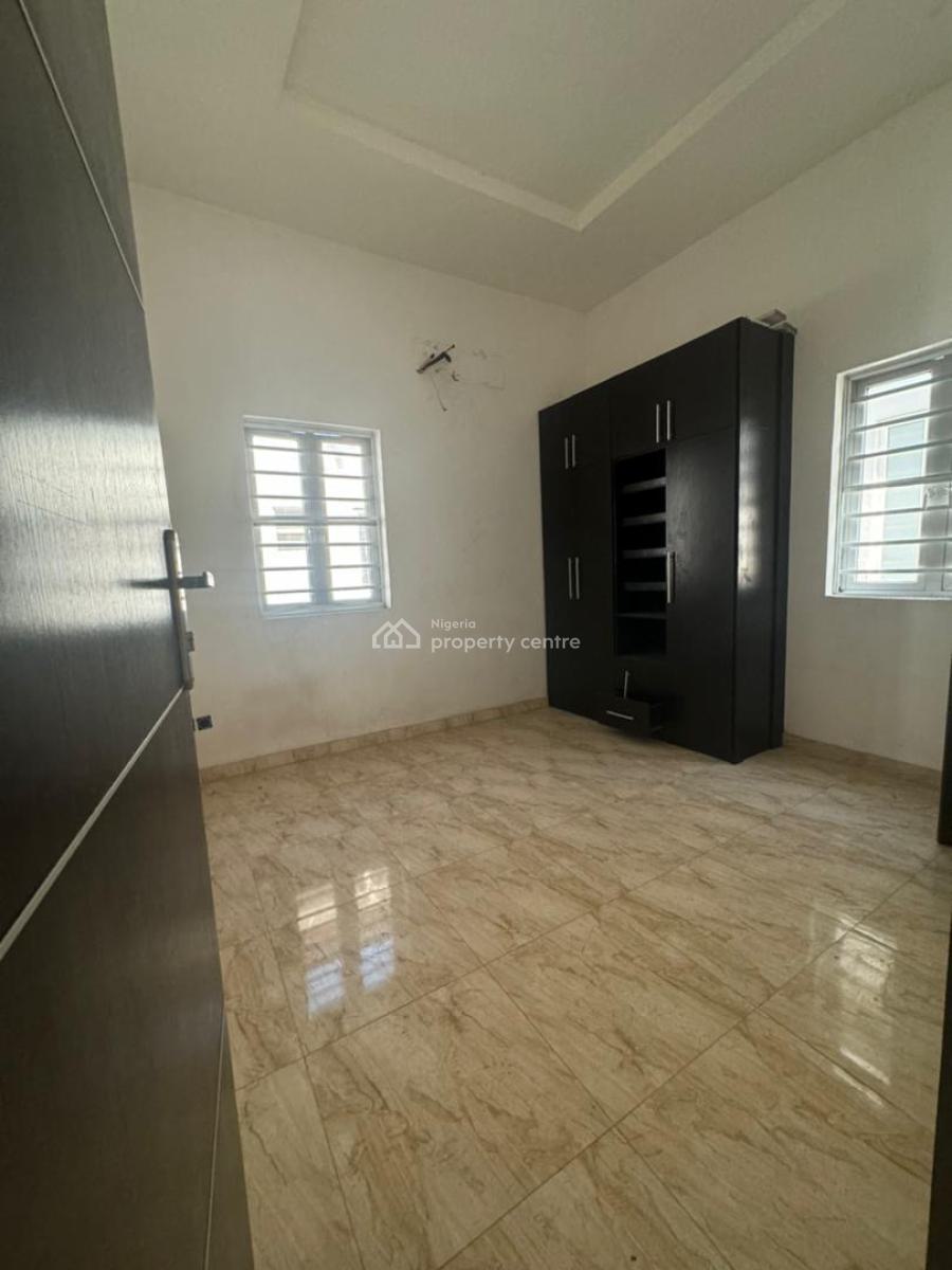 Spacious 5 Bedroom, Chevron Drive, Lekki, Lagos, Detached Duplex for Rent