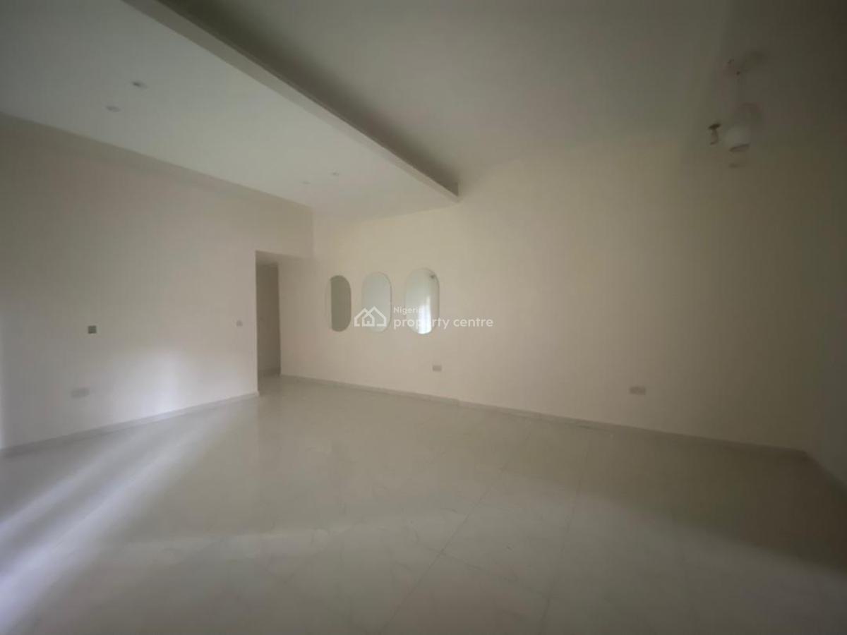 Spacious 2 Bedroom Apartment, Victoria Island (vi), Lagos, Flat / Apartment for Rent