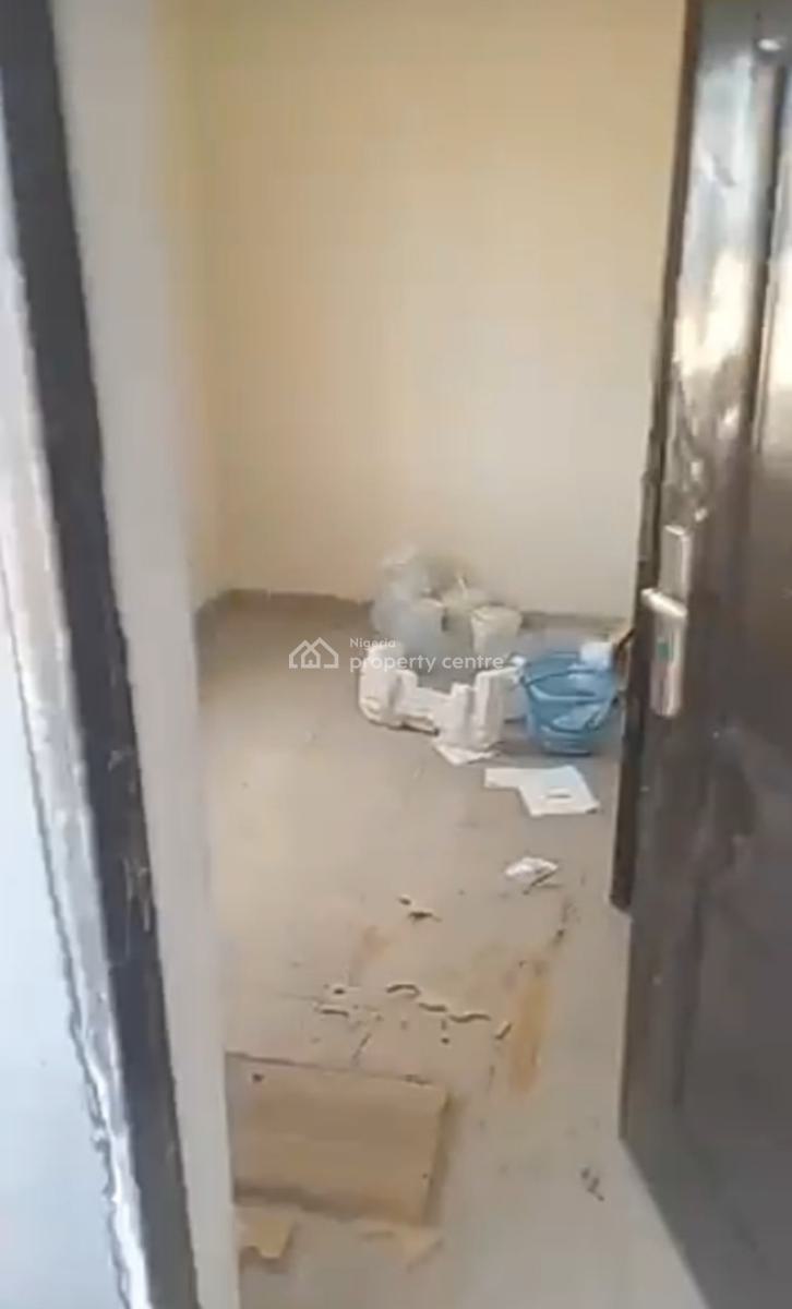 Upstairs Room Self Contain Bq  ( Video Available), Agungi, Lekki, Lagos, Self Contain (single Rooms) for Rent