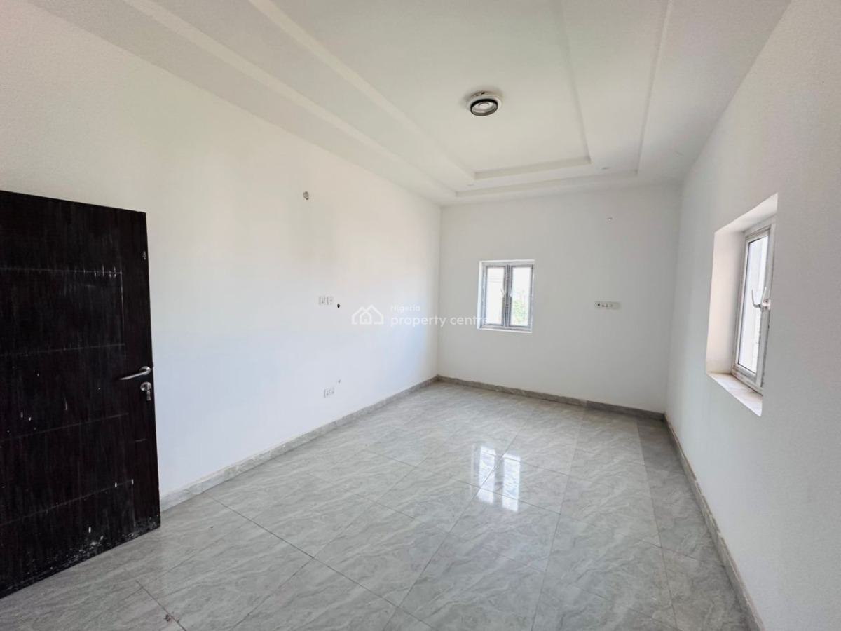 Luxury and Exquisite 3-bedroom Flat, Life Camp, Abuja, Flat / Apartment for Sale