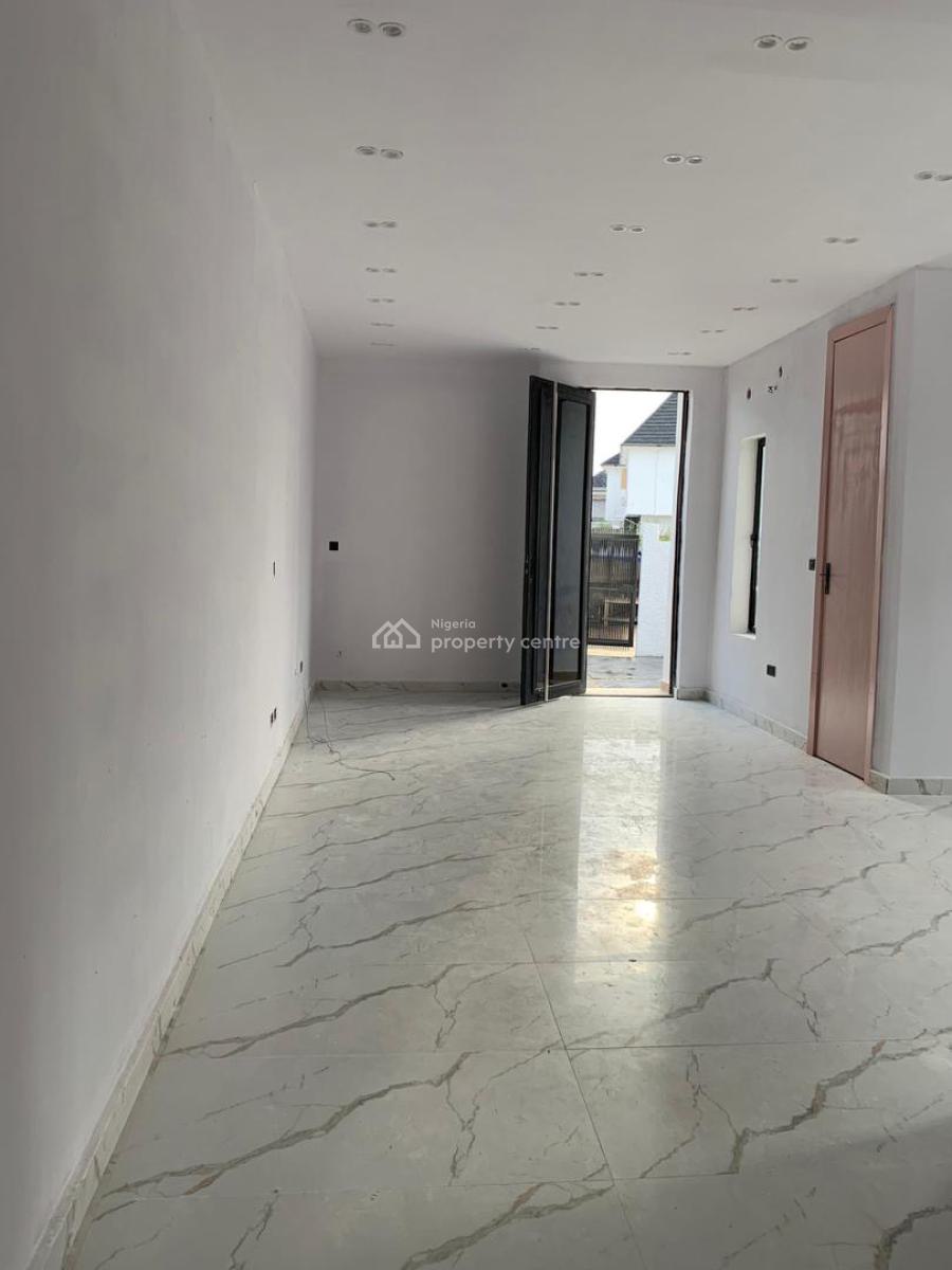 Luxury 4bedroom, Chevron, Lekki, Lagos, Semi-detached Duplex for Rent