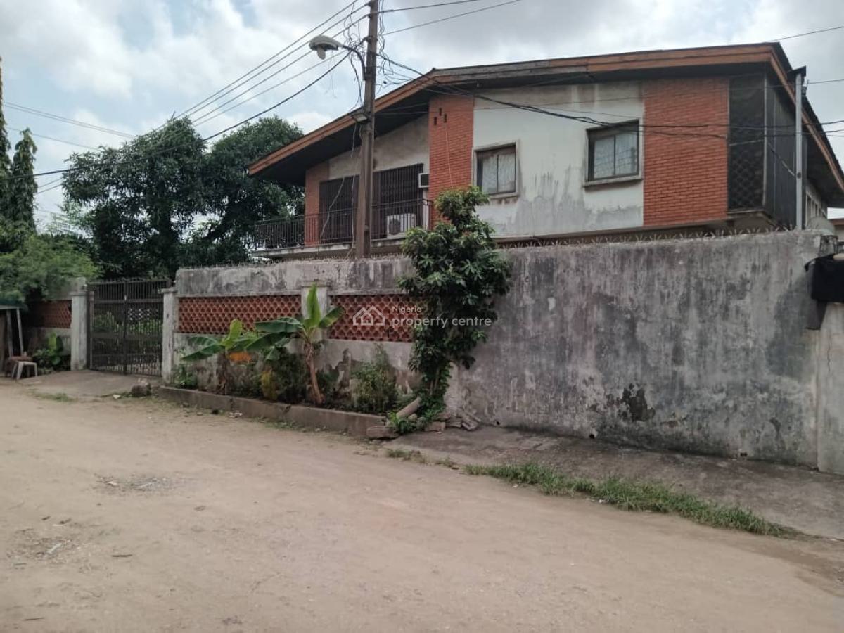 10-bedroom Detached House with Outbuilding on 868sqm  Corner Plot, Ilupeju, Lagos, Detached Duplex for Sale