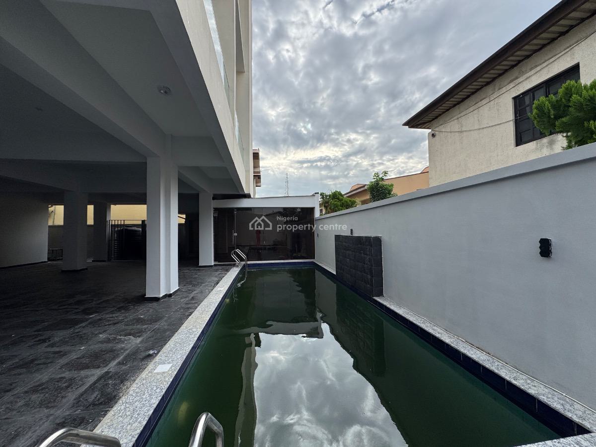 Luxury 3 Bedroom Apartment with Bq, Lekki Phase 1, Lekki, Lagos, Flat / Apartment for Sale