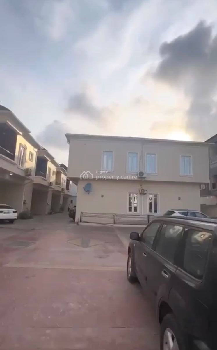 Luxury 4 Bedroom, Ikota, Lekki, Lagos, Terraced Duplex for Rent