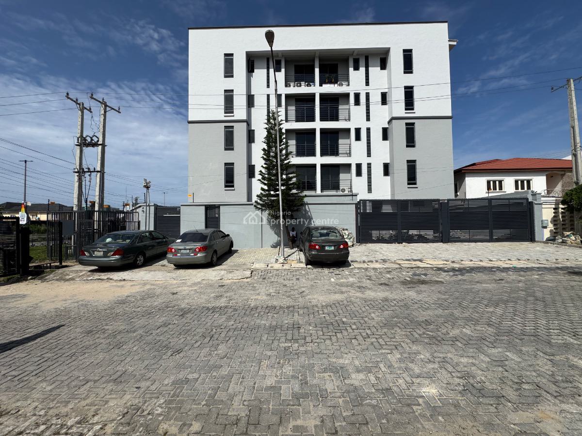 Luxury 3 Bedroom Apartment with Bq and Concierge, Lekki Phase 1, Lekki, Lagos, Flat / Apartment for Sale