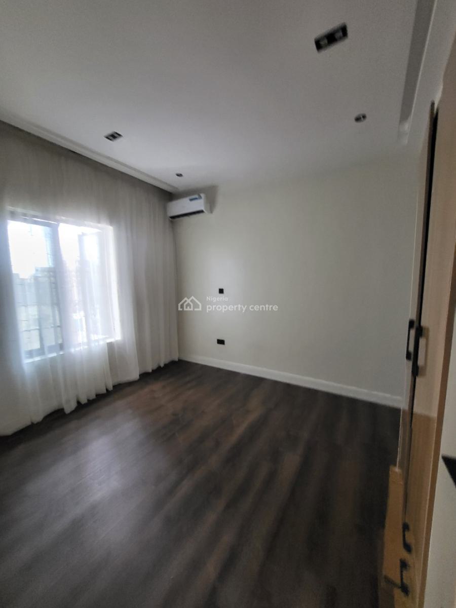 Luxurious 2-bedroom Apartment  Available, Lekki Phase 1, Lekki, Lagos, Flat / Apartment for Sale