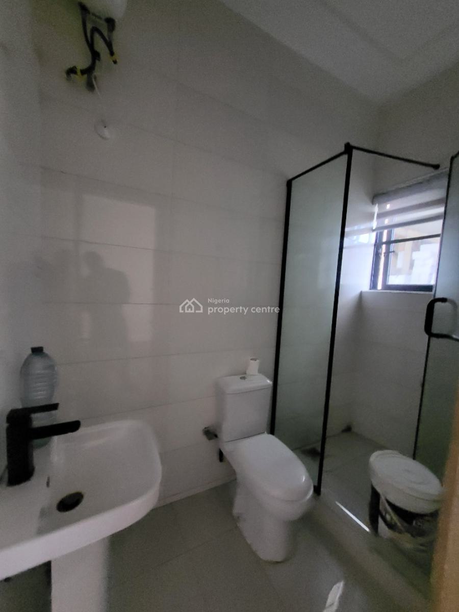 Luxurious 2-bedroom Apartment  Available, Lekki Phase 1, Lekki, Lagos, Flat / Apartment for Sale