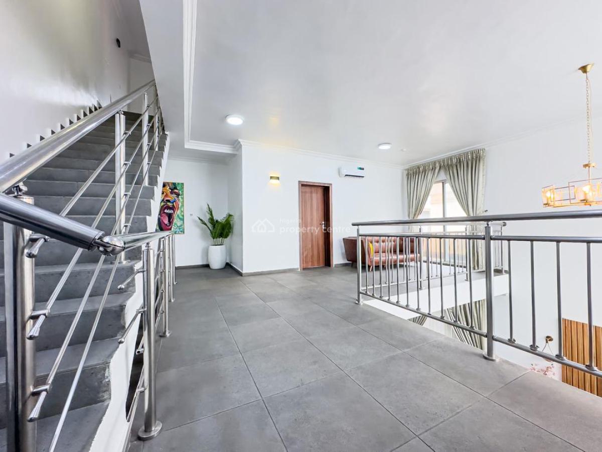 Luxury 3 Bedroom Town House, Dr Adewale Oshin Street, Off Fola Osibo, Lekki Phase 1, Lekki, Lagos, Terraced Duplex Short Let