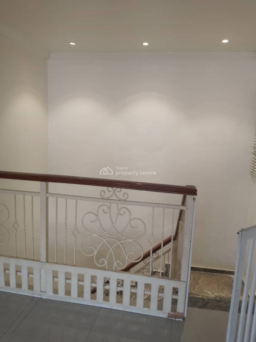 a Self-serviced Semi Detached Duplex with a Bq, Oniru, Victoria Island (vi), Lagos, Semi-detached Duplex for Rent