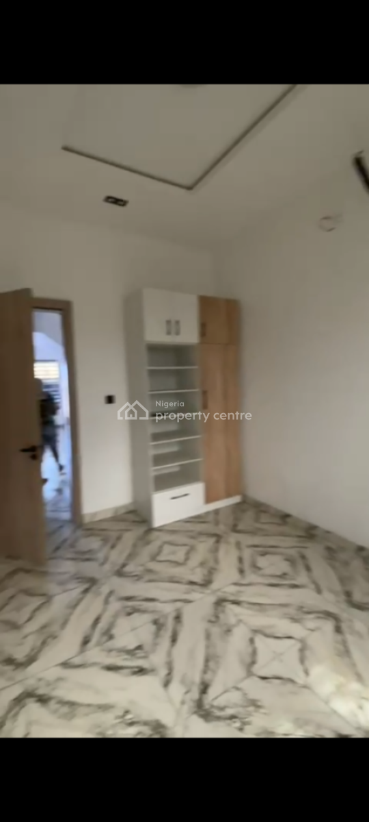 Direct Shared Apartment at Orchid Road, Orchid Road, Lekki, Lagos, Self Contain (single Rooms) for Rent