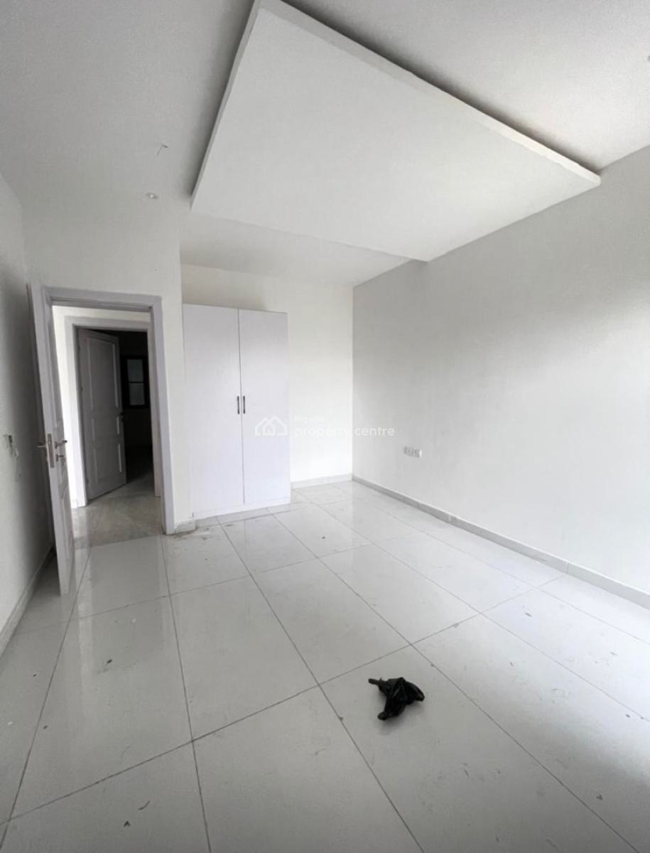 Beautifully Built 2bedroom Apartment, Ikate, Ikate, Lekki, Lagos, Block of Flats for Sale