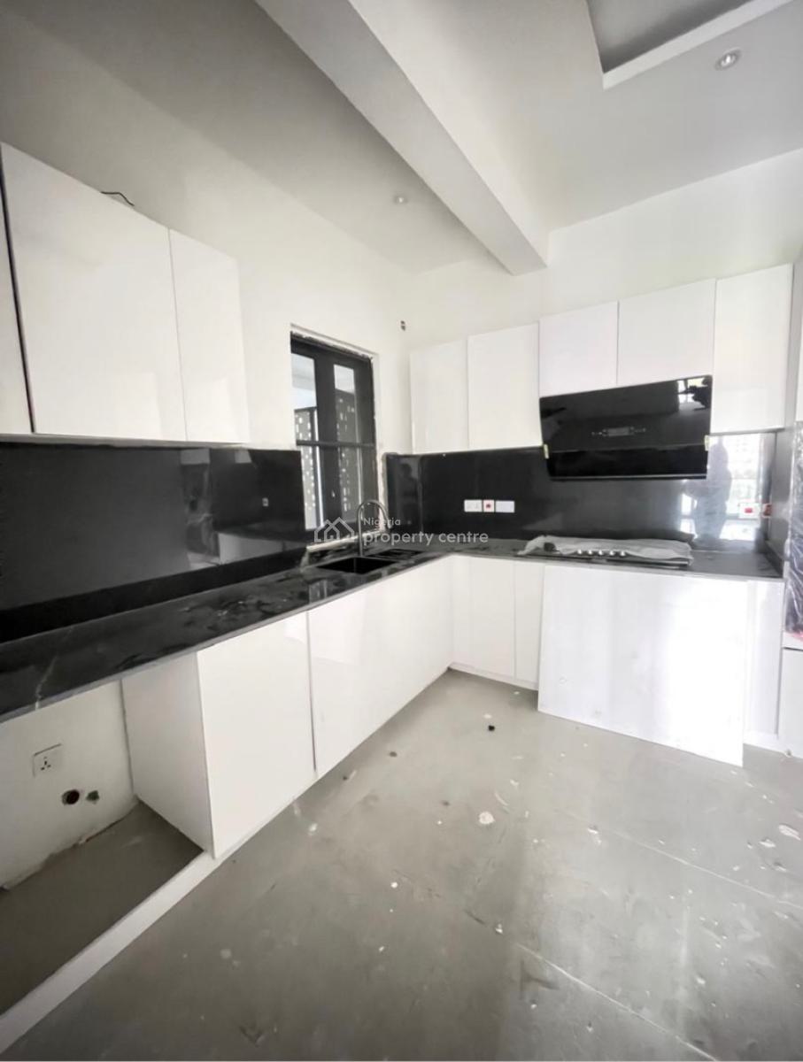 Beautifully Built 2bedroom Apartment, Ikate, Ikate, Lekki, Lagos, Block of Flats for Sale