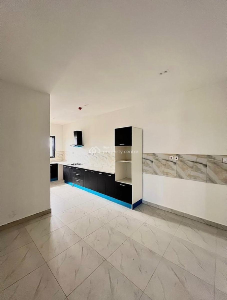 Luxury and Spacious 2 Bedroom Apartment with Bq,swimming Pool and Gym, Lekki Phase 1, Lekki, Lagos, Flat / Apartment for Rent